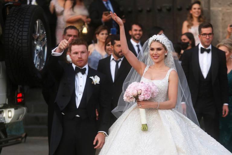 Las fotos de la lujosa boda del boxeador “Canelo”Álvarez y la modelo Fernanda Gómez $!Las fotos de la lujosa boda del boxeador “Canelo”Álvarez y la modelo Fernanda Gómez