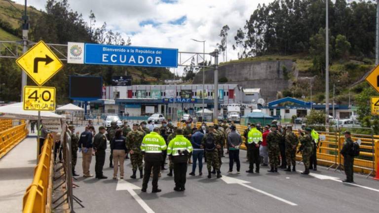 Ecuador ratifica que mantendrá cerrada su frontera con Colombia Ecuador ratifica que mantendrá cerrada su frontera con Colombia