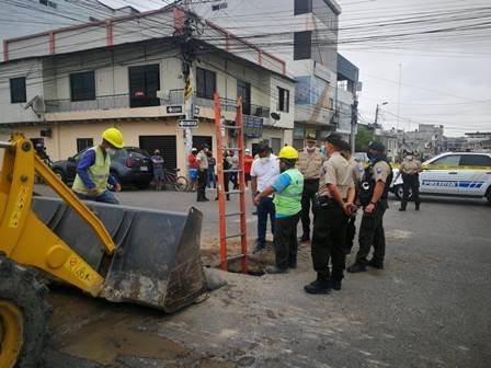 Policía frustra robo a entidad bancaria