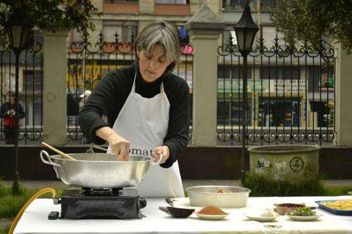 La relación entre arte y comida se analiza en el MAAC